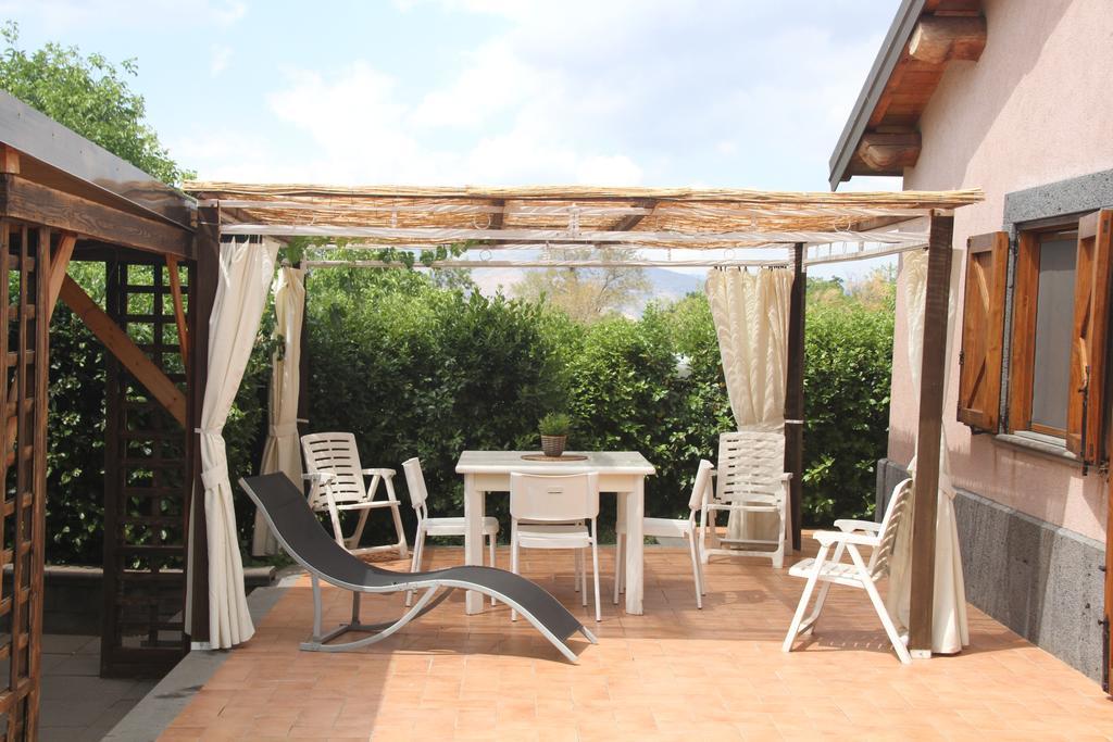 Mount Etna Chalet Maletto Exterior photo