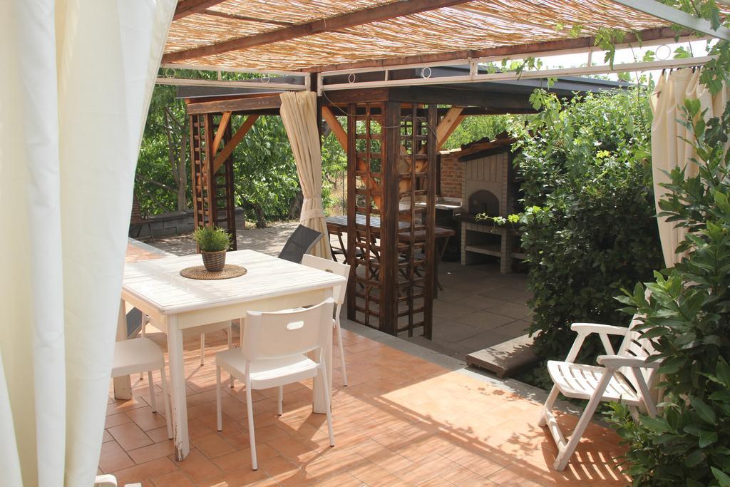 Mount Etna Chalet Maletto Exterior photo