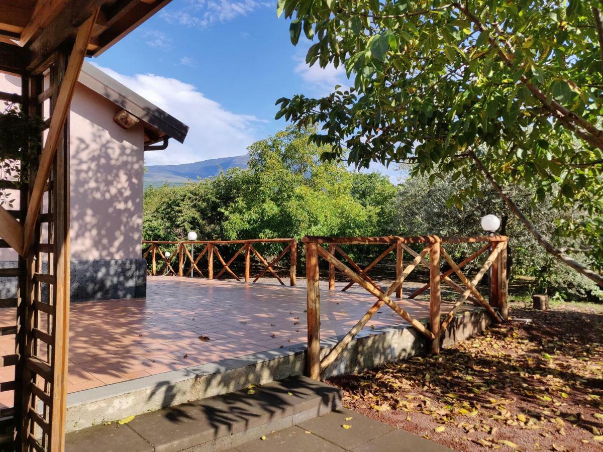 Mount Etna Chalet Maletto Exterior photo
